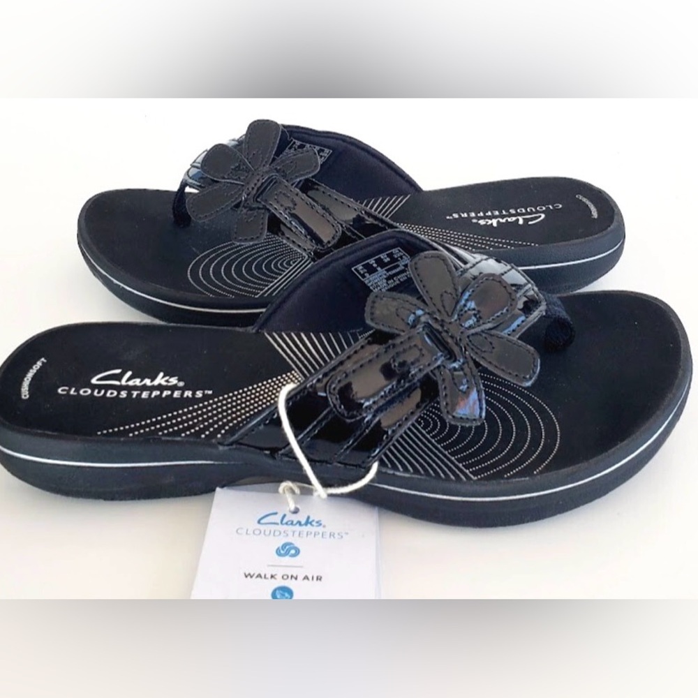 Clarks Black Patent Floral Thong Sandals